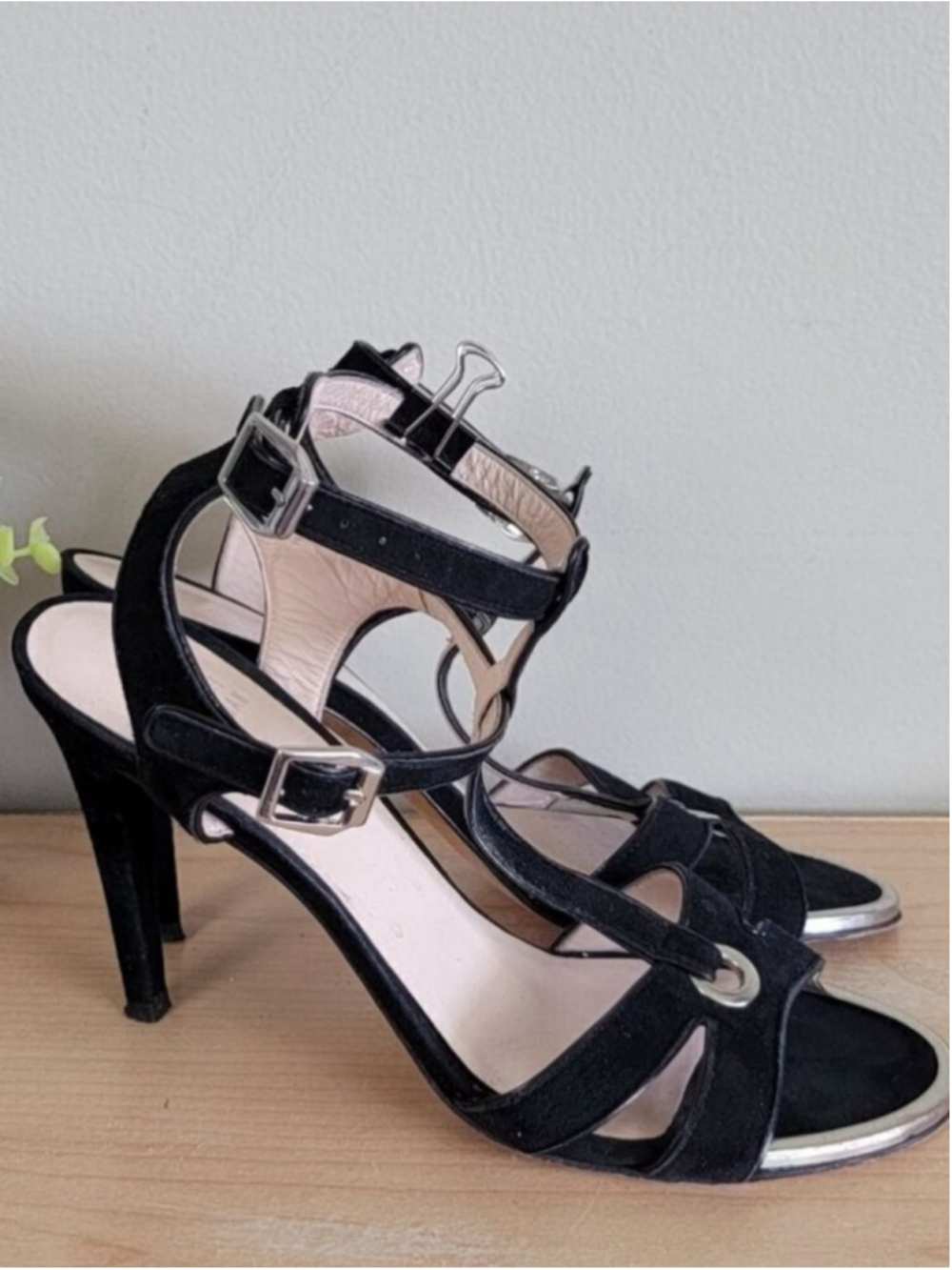 Stuart Weitzman T Strap Black Suede Double Ankle Buckle Strappy Heels Sandals